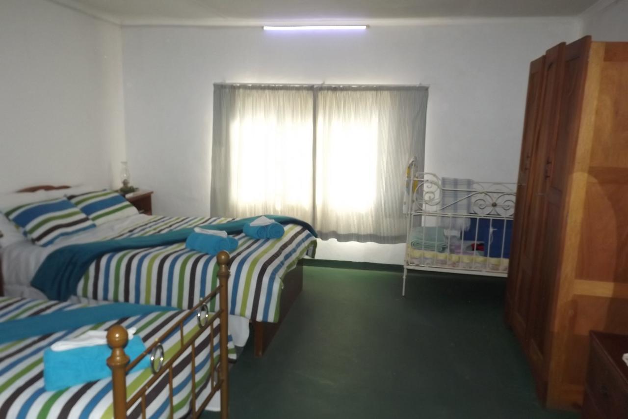 Verbe Farm Accommodation Kamieskroon Exterior foto
